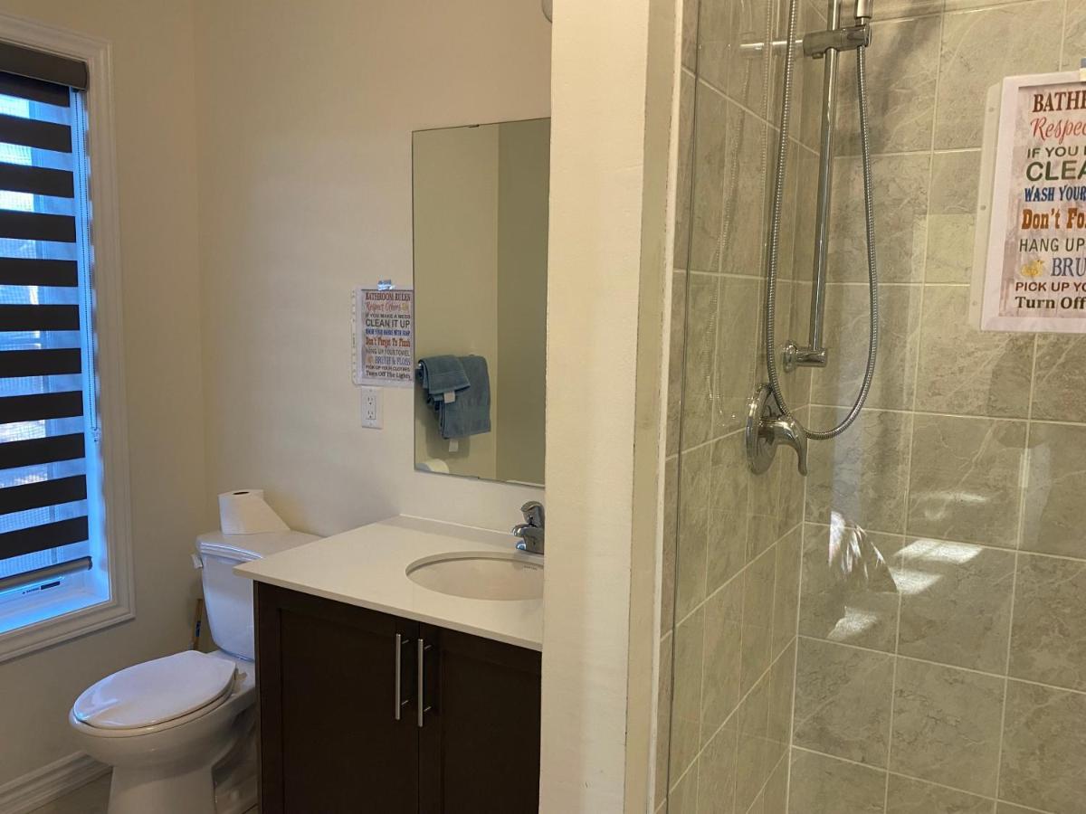 537 Veterans Dr Brampton On L7A 0C4 빌라 외부 사진