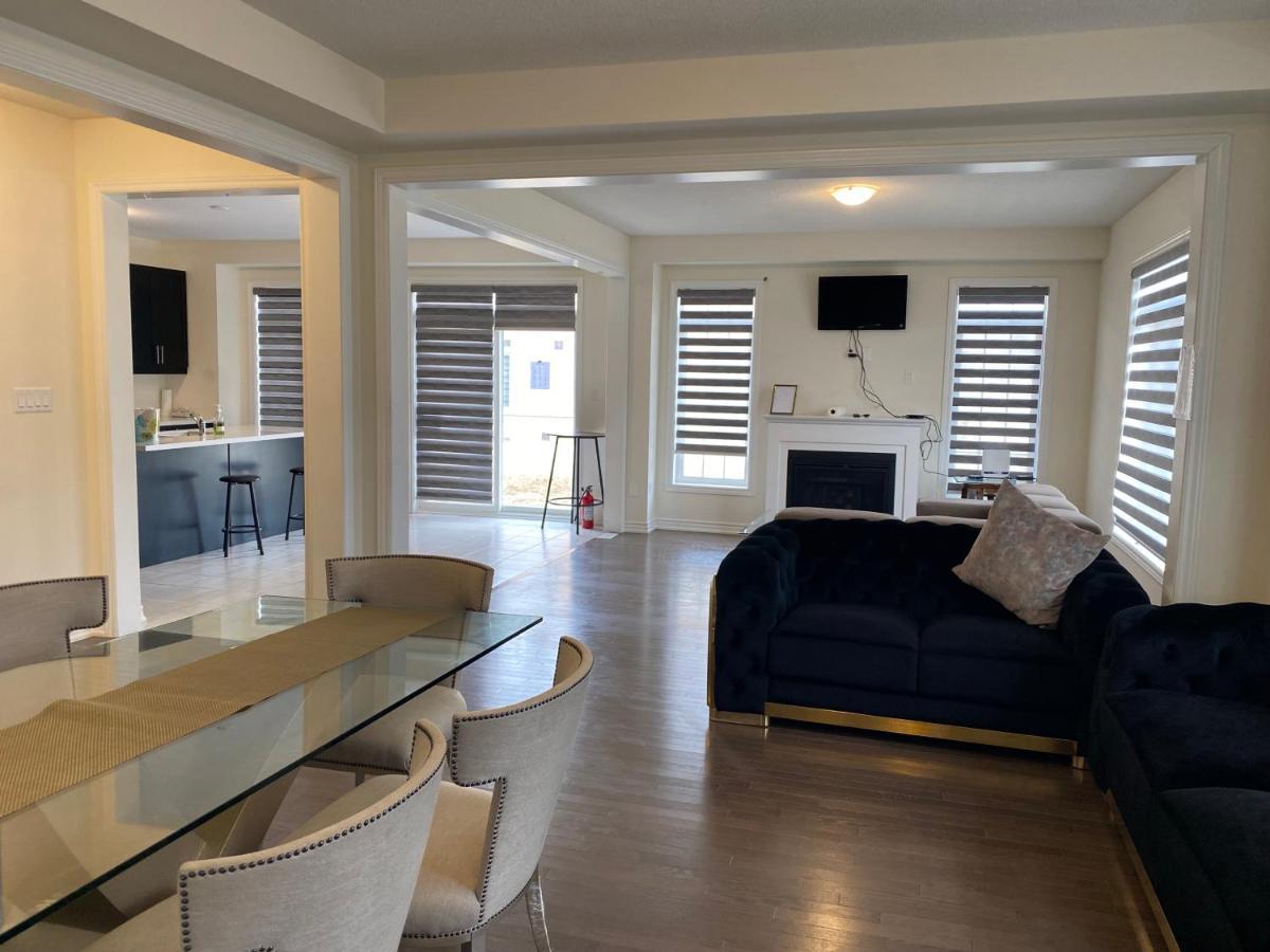 537 Veterans Dr Brampton On L7A 0C4 빌라 외부 사진